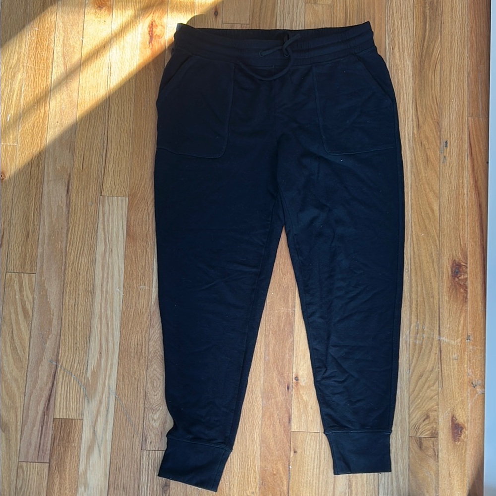 Vineyard Vines Dreamcloth Black Jogger Pants